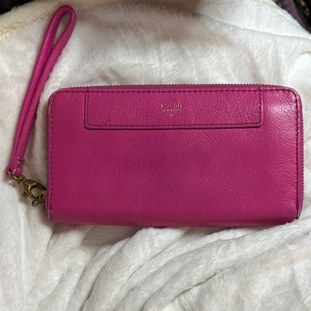 Fossil Pink Leather Wristlet